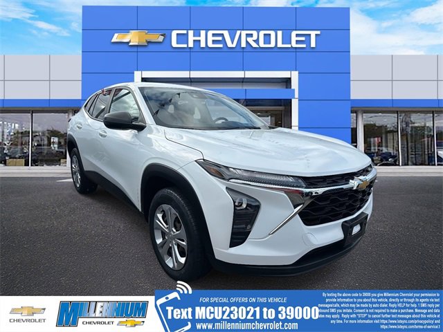 2024 Chevrolet Trax LS's photo