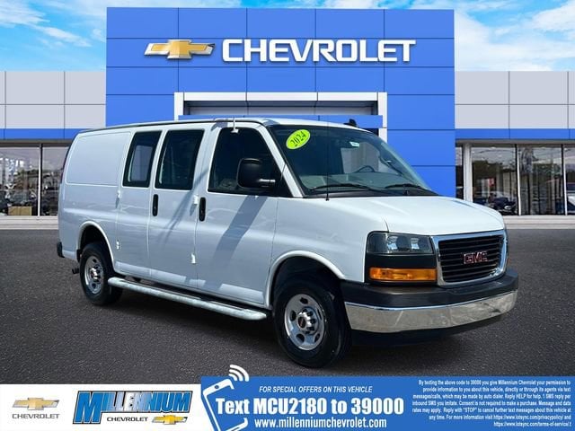 2024 GMC Savana 2500's photo