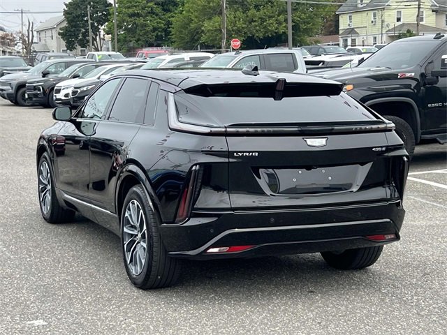 2024 Cadillac Lyriq Sport photo 4