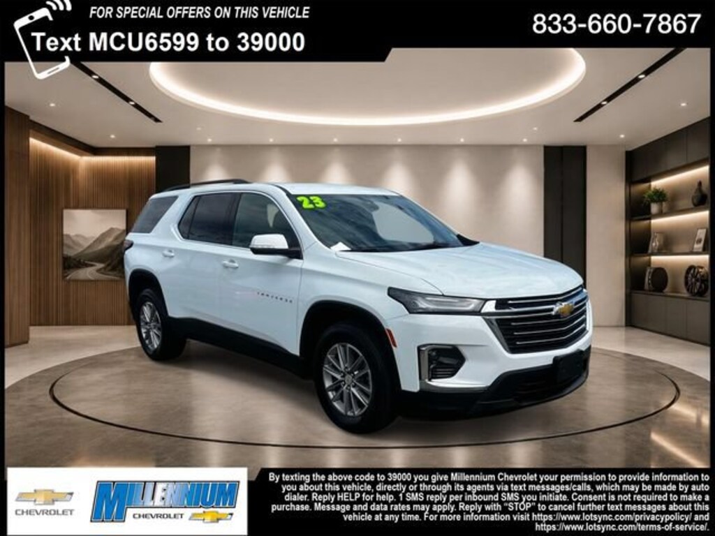 Used 2023 Chevrolet Traverse LT Leather SUV