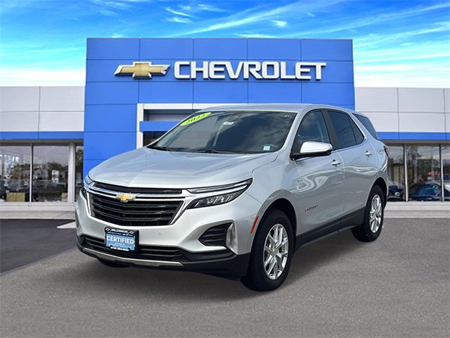 2022 Chevrolet Equinox LT photo 3