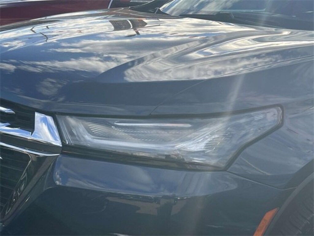 Used 2023 Chevrolet Traverse LT Leather SUV