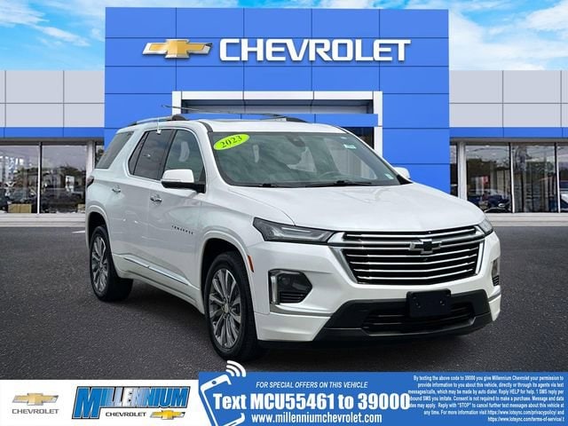 2023 Chevrolet Traverse AWD Premier's photo