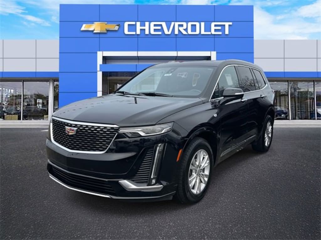 Used 2024 CADILLAC XT6 Luxury SUV