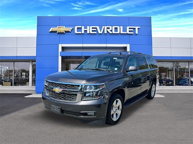 Used 2016 Chevrolet Suburban LT with VIN 1GNSKHKCXGR117607 for sale in Hempstead, NY