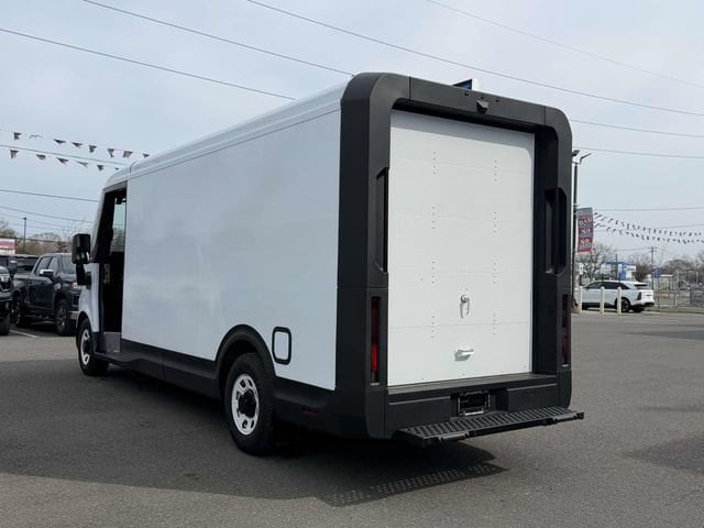 Used 2024 Chevrolet BrightDrop Zevo 600 with VIN 2G5ZJ3TY3R9103964 for sale in Hempstead, NY