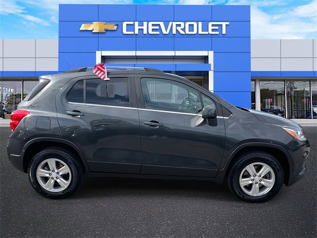 2019 Chevrolet Trax LT photo 3