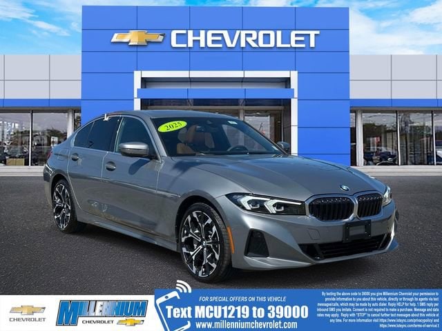 2025 BMW 3 Series 330i xDrive Sedan's photo