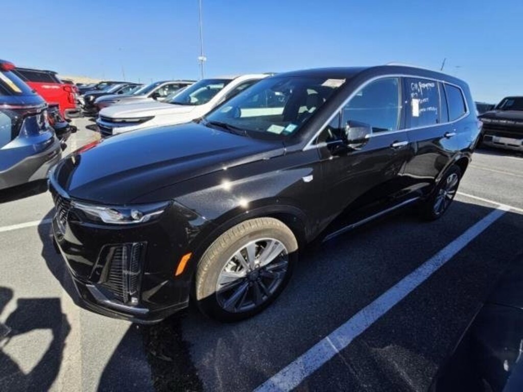 Used 2025 CADILLAC XT6 Premium Luxury SUV