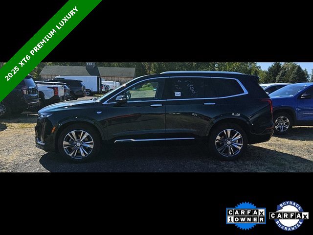 2025 Cadillac XT6 Premium Luxury photo 4