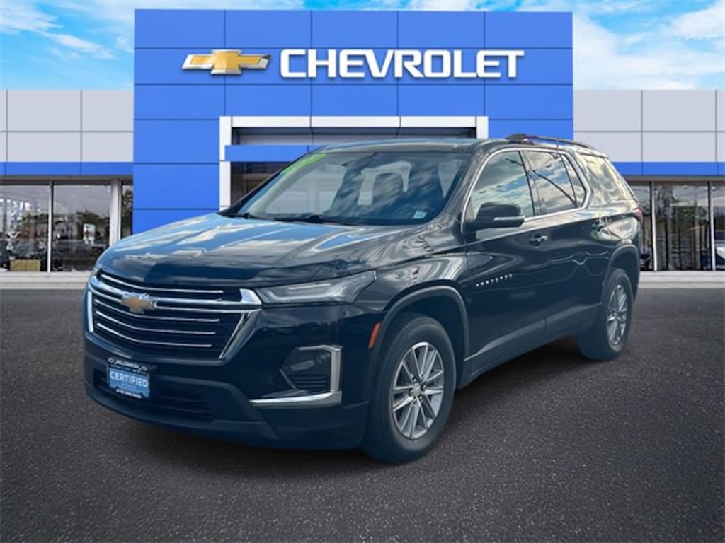Used 2023 Chevrolet Traverse LT Cloth SUV