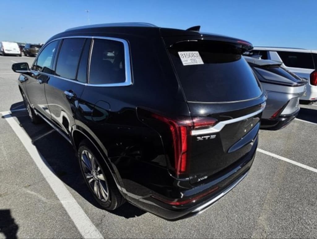 Used 2025 CADILLAC XT6 Premium Luxury SUV