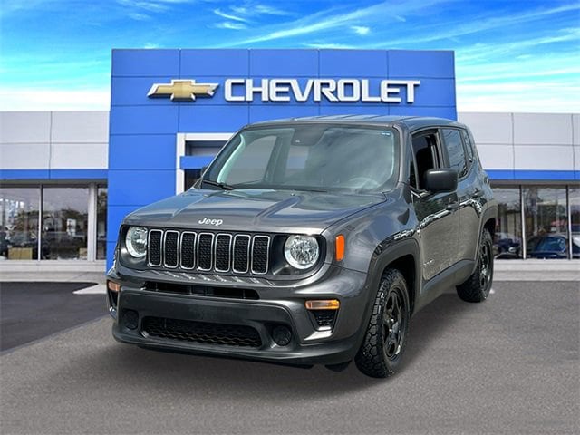 Used 2021 Jeep Renegade Sport with VIN ZACNJCAB2MPM24720 for sale in Hempstead, NY