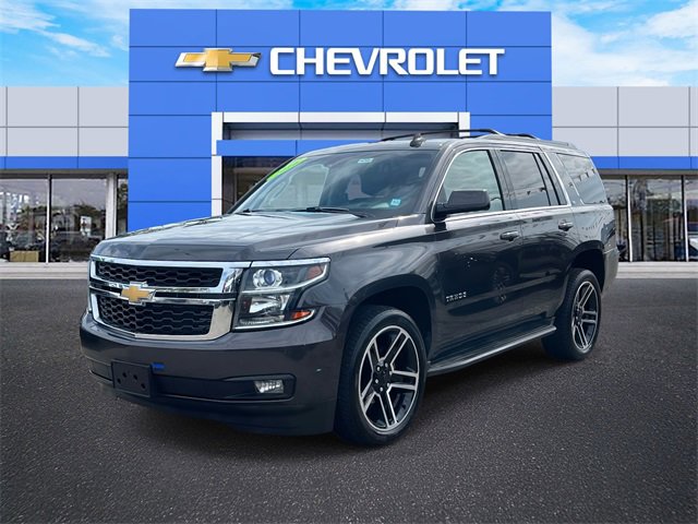 2016 Chevrolet Tahoe LT photo 2