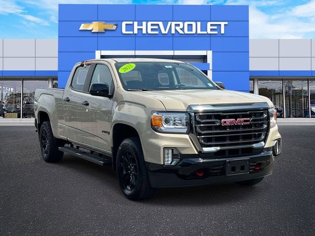 2022 GMC Canyon 4WD AT4 Crew Cab Short Box (Cloth)'s photo