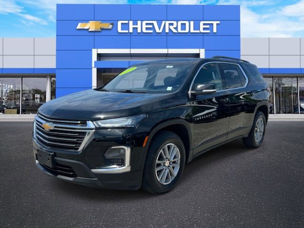 Used 2023 Chevrolet Traverse LT Cloth SUV