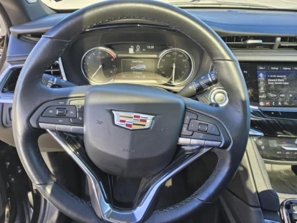 Used 2025 CADILLAC XT6 Premium Luxury SUV