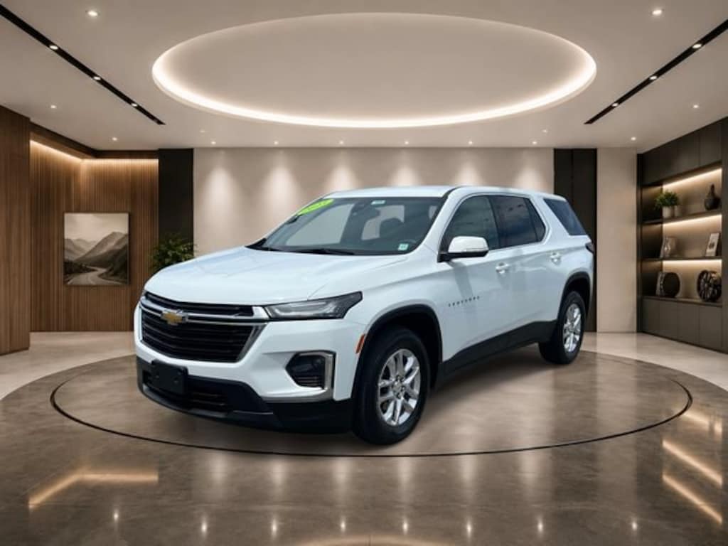 Used 2023 Chevrolet Traverse LS w/1LS SUV