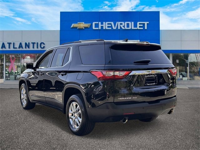 Certified 2021 Chevrolet Traverse 1LT with VIN 1GNEVGKW1MJ257547 for sale in Hempstead, NY