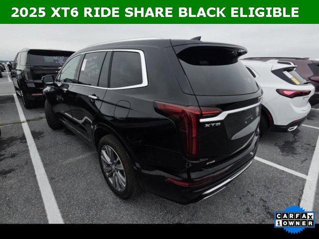 2025 Cadillac XT6 Premium Luxury photo 3
