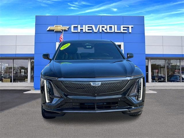Used 2024 Cadillac LYRIQ Sport 3 with VIN 1GYKPWRL7RZ124564 for sale in Hempstead, NY