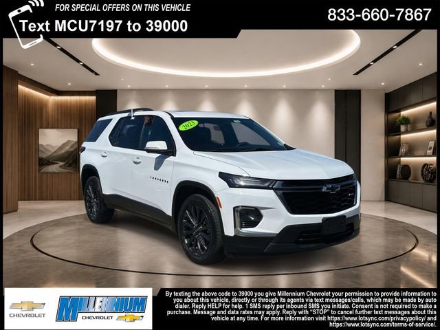 2023 Chevrolet Traverse AWD RS's photo