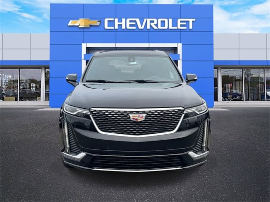 Used 2024 CADILLAC XT6 Luxury SUV