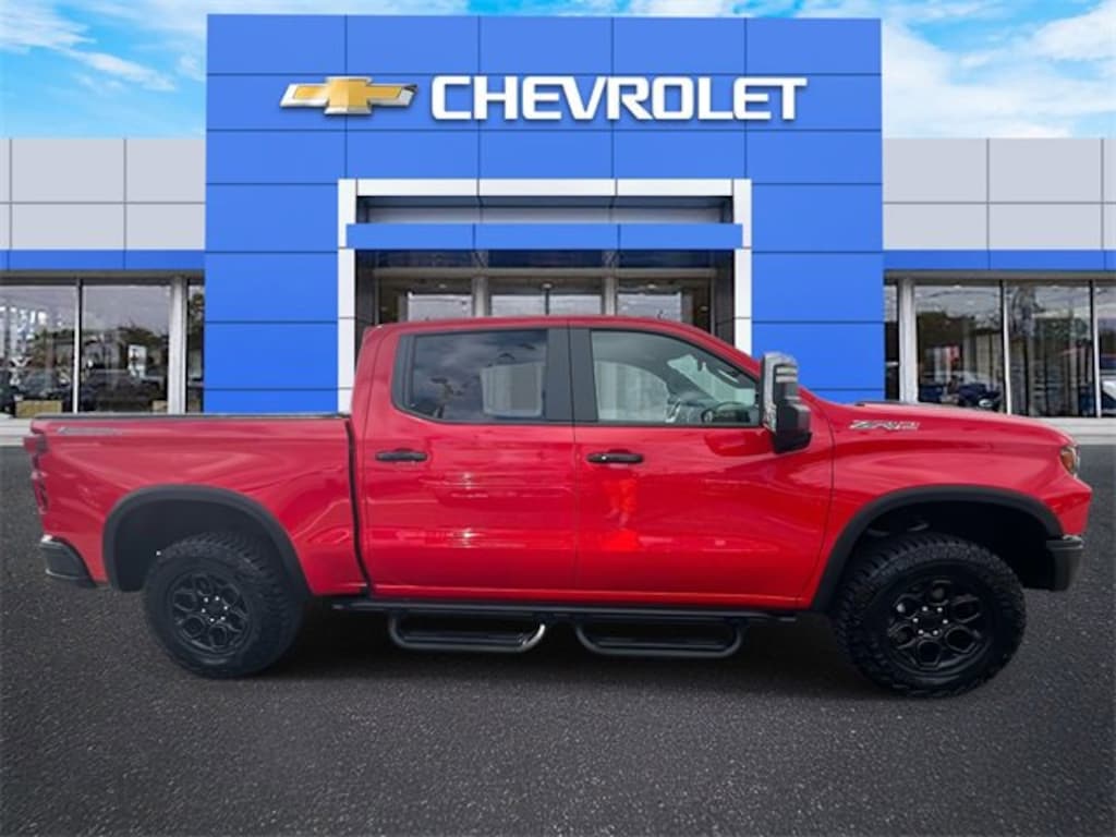 Certified 2024 Chevrolet Silverado 1500 ZR2 Truck