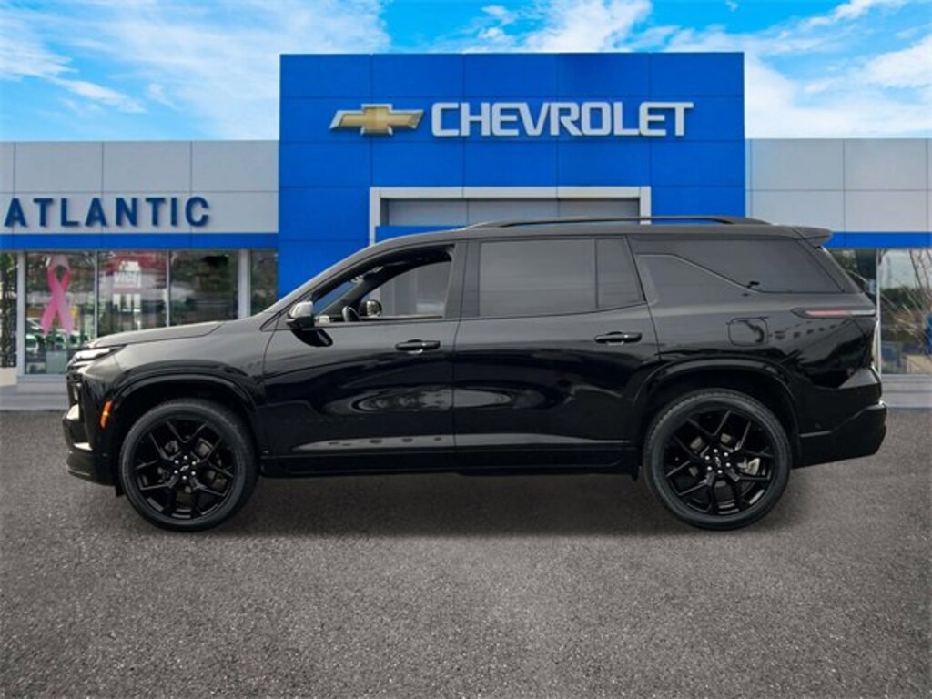 Used 2024 Chevrolet Traverse RS SUV