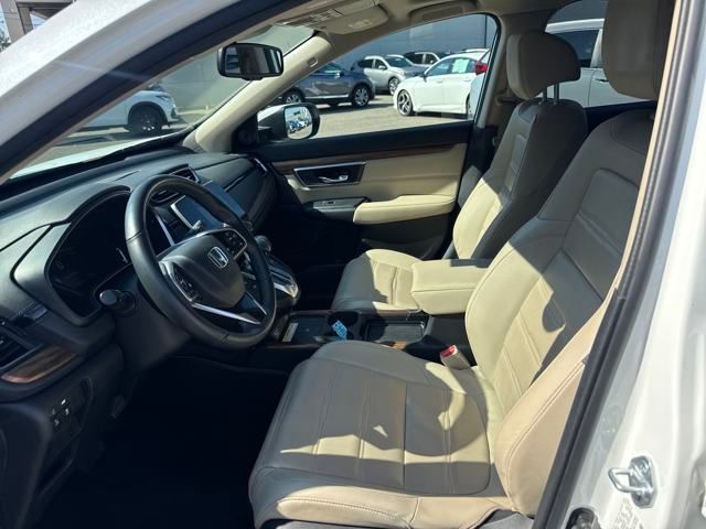 2022 Honda CR-V Touring photo 3