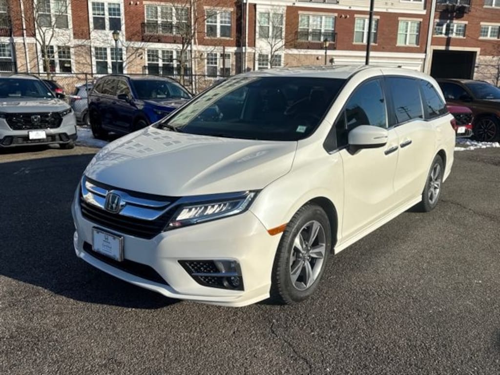 Used 2019 Honda Odyssey Touring Van