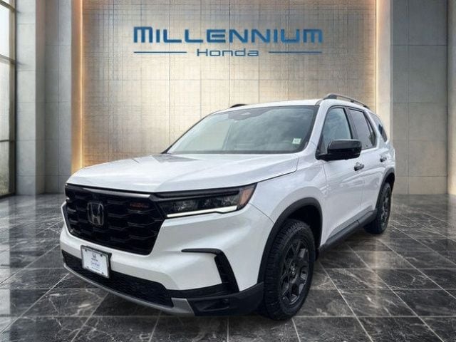 2023 Honda Pilot SUV 