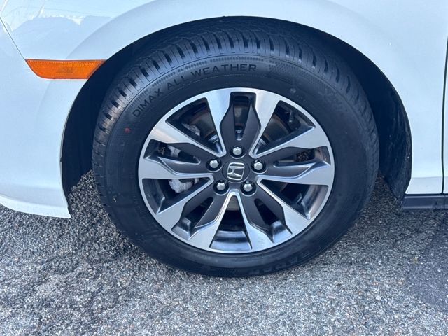 2023 Honda Odyssey EX-L photo 2