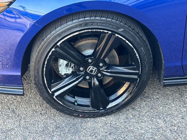 2024 Honda Accord Hybrid Sport-L photo 2