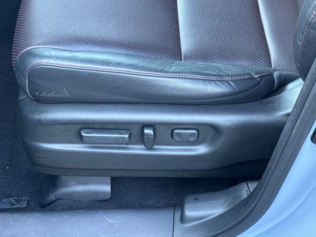 2023 Honda Ridgeline Black Edition photo 4