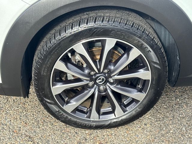 2019 Mazda CX-3 Touring photo 2