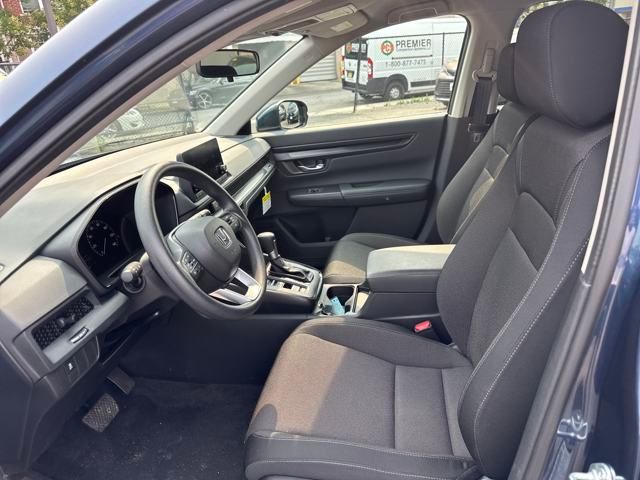 2025 Honda CR-V LX photo 2