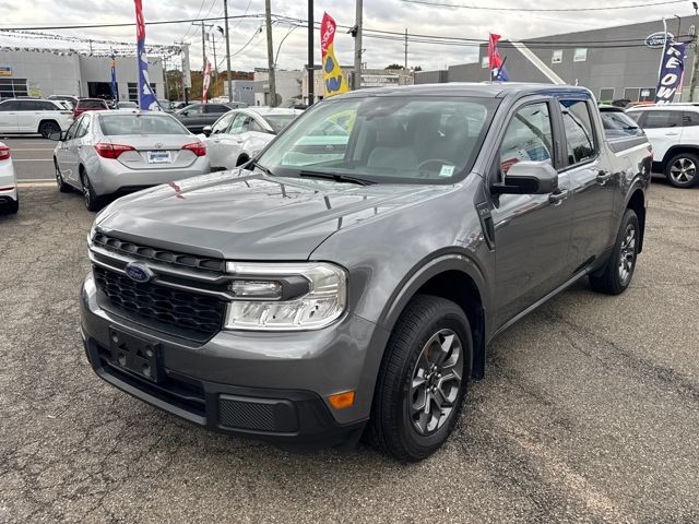 2023 Ford Maverick XLT's photo