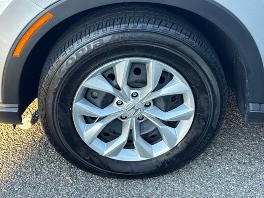 Used 2025 Honda CR-V LX SUV