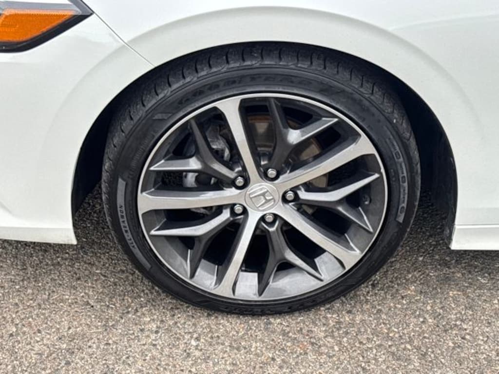 Used 2023 Honda Civic Touring Sedan