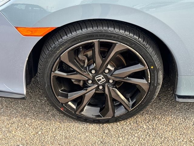 Used 2017 Honda Civic Hatchback Sport with VIN SHHFK7H41HU421743 for sale in Hempstead, NY