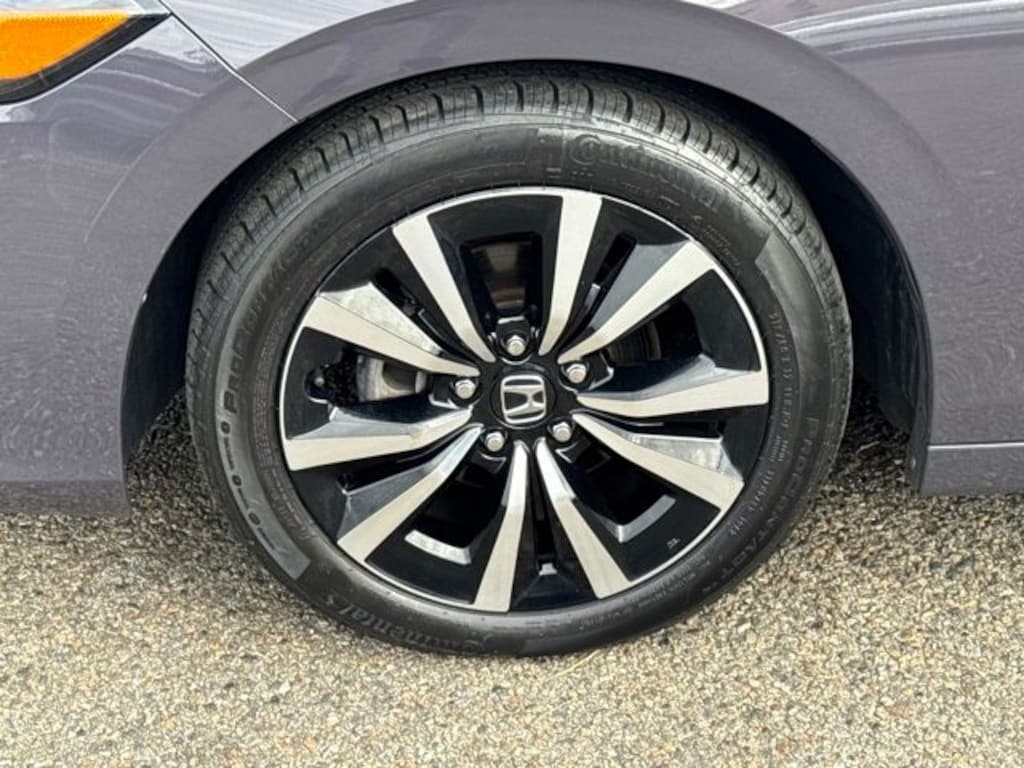 Used 2023 Honda Civic EX-L Hatchback