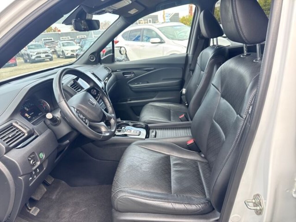 Certified 2019 Honda Passport Touring AWD SUV