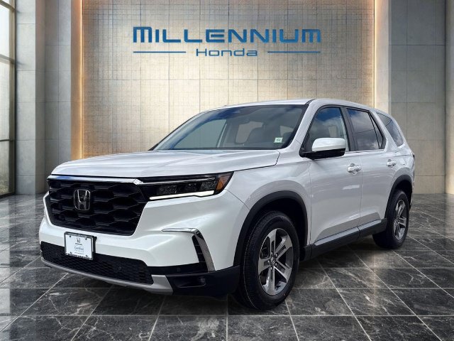 2025 Honda Pilot SUV 