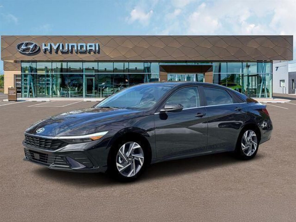 New 2026 Hyundai Elantra Limited Sedan