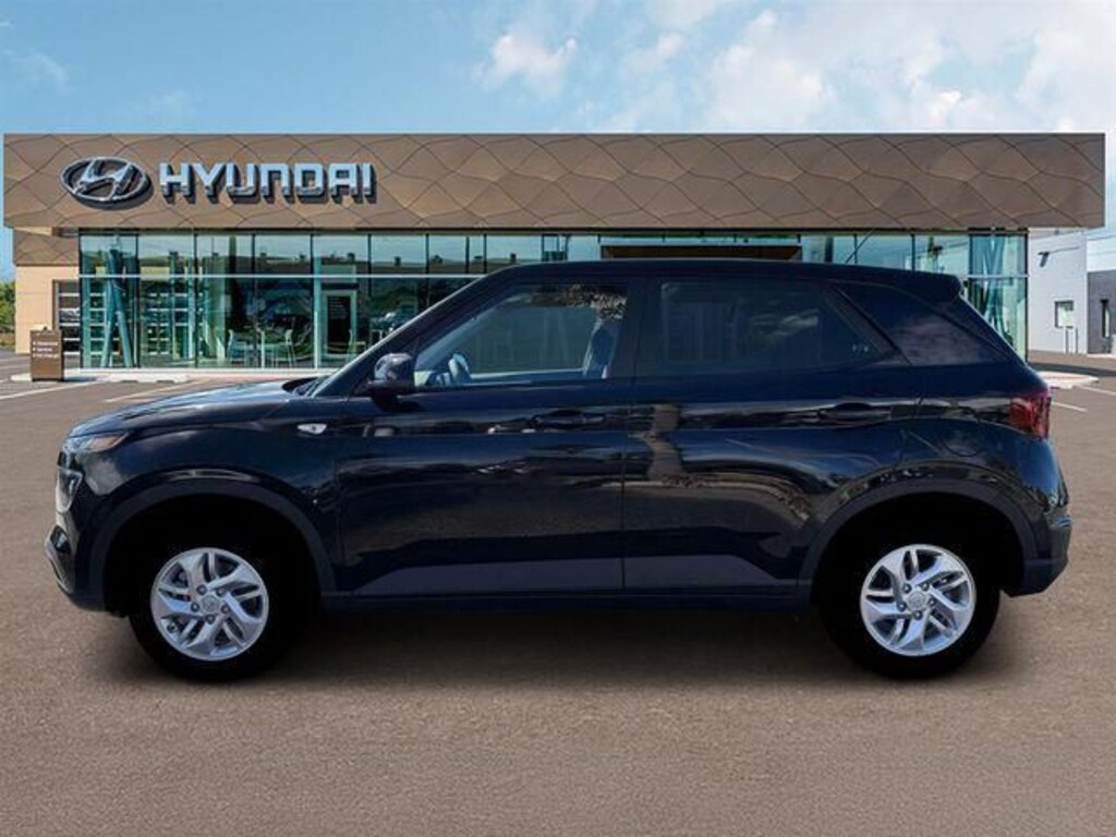 New 2026 Hyundai Venue SE SUV