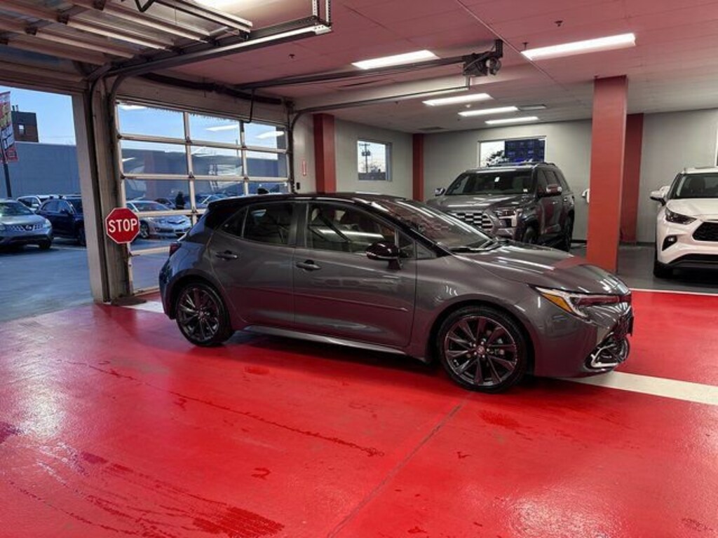 Used 2023 Toyota Corolla Hatchback XSE Hatchback