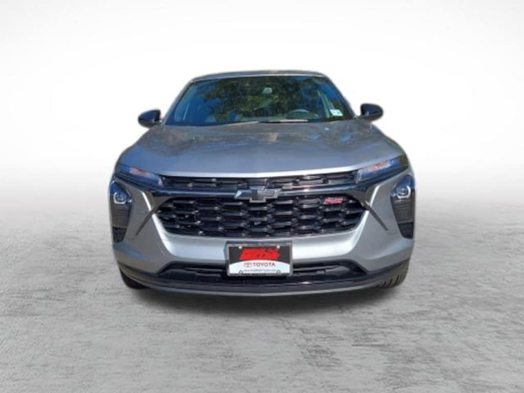 Used 2024 Chevrolet Trax 1RS SUV