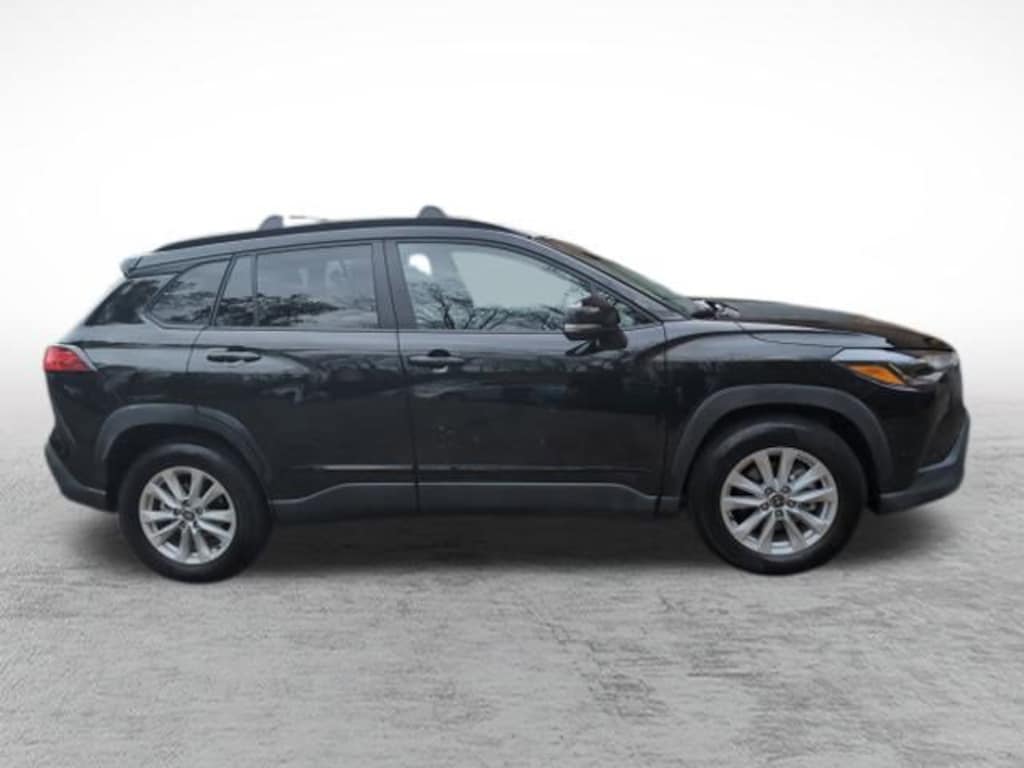Certified 2022 Toyota Corolla Cross LE SUV