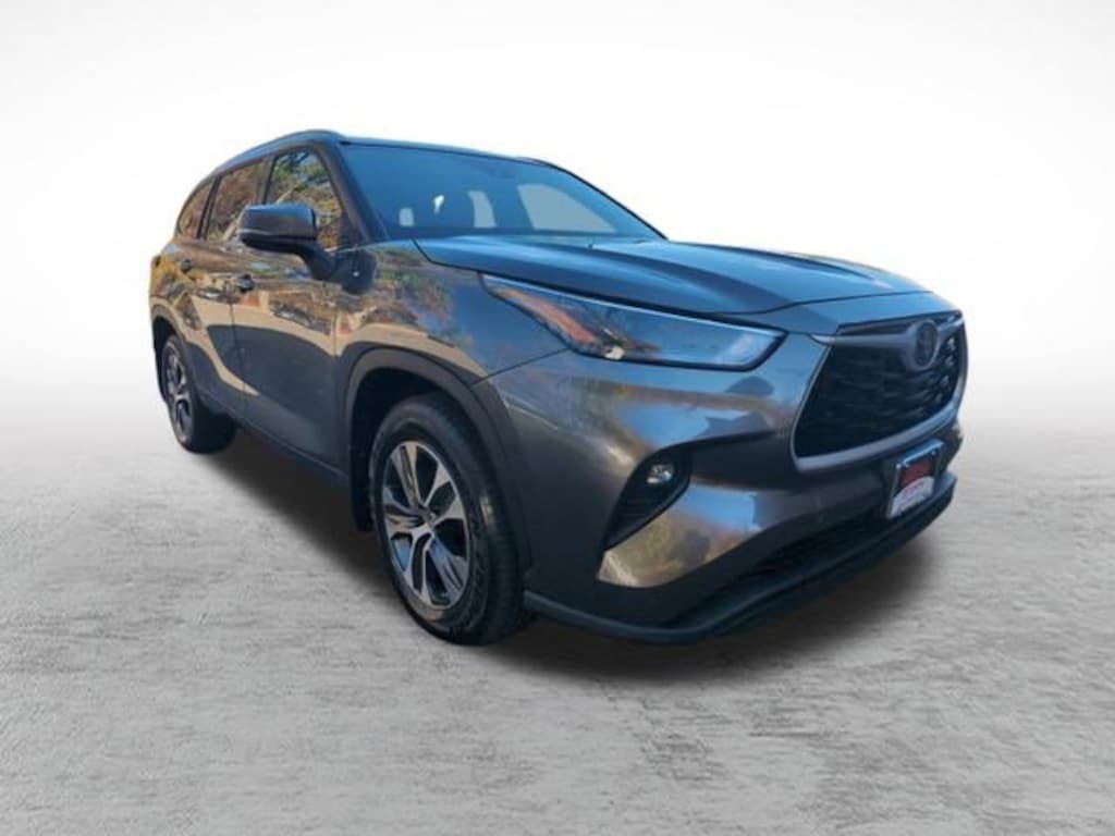 Certified 2022 Toyota Highlander XLE SUV